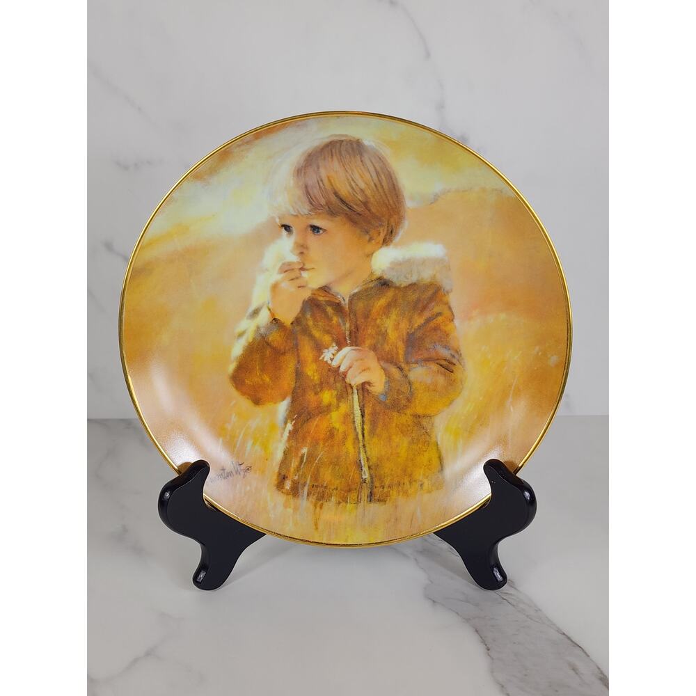 Autumn Wanderer Thornton Utz Year 1982 Fine China 8 1/2" Plate Wall Decor